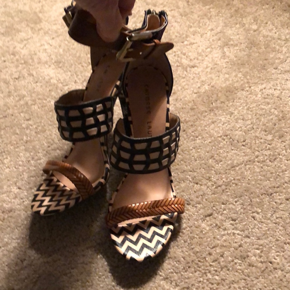 CHINESE LAUNDRY HIGH HEELS
